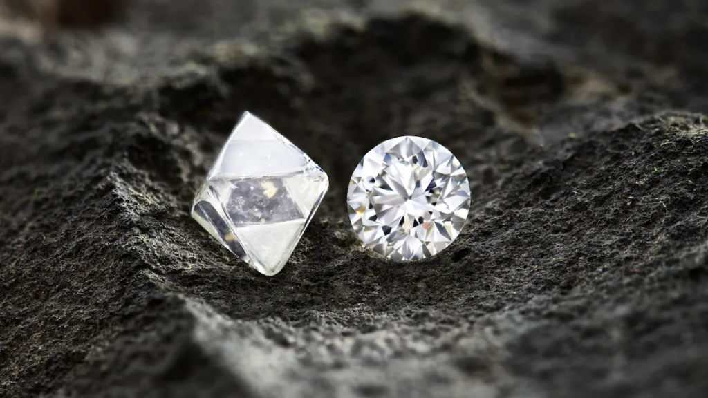 What is a Natural Diamond 