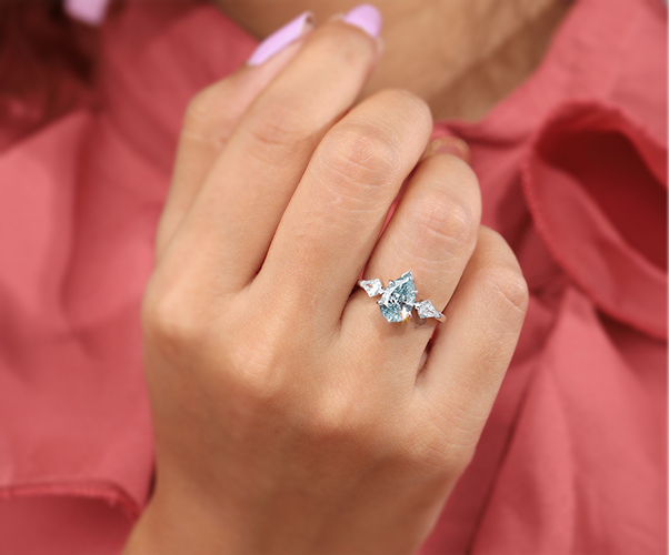 Engagement Ring Trends To Mark Off The decade | three stone diamond ring