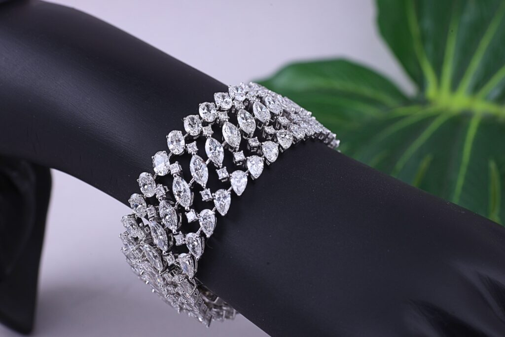 custom diamond bracelet